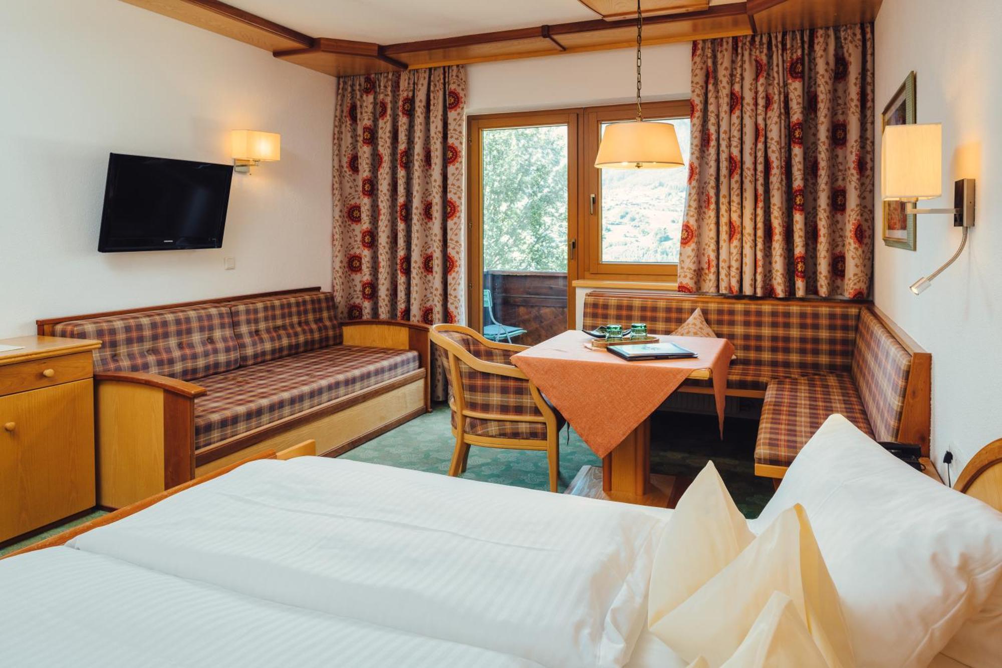 Huber Hotel Tramserhof Landeck Ngoại thất bức ảnh
