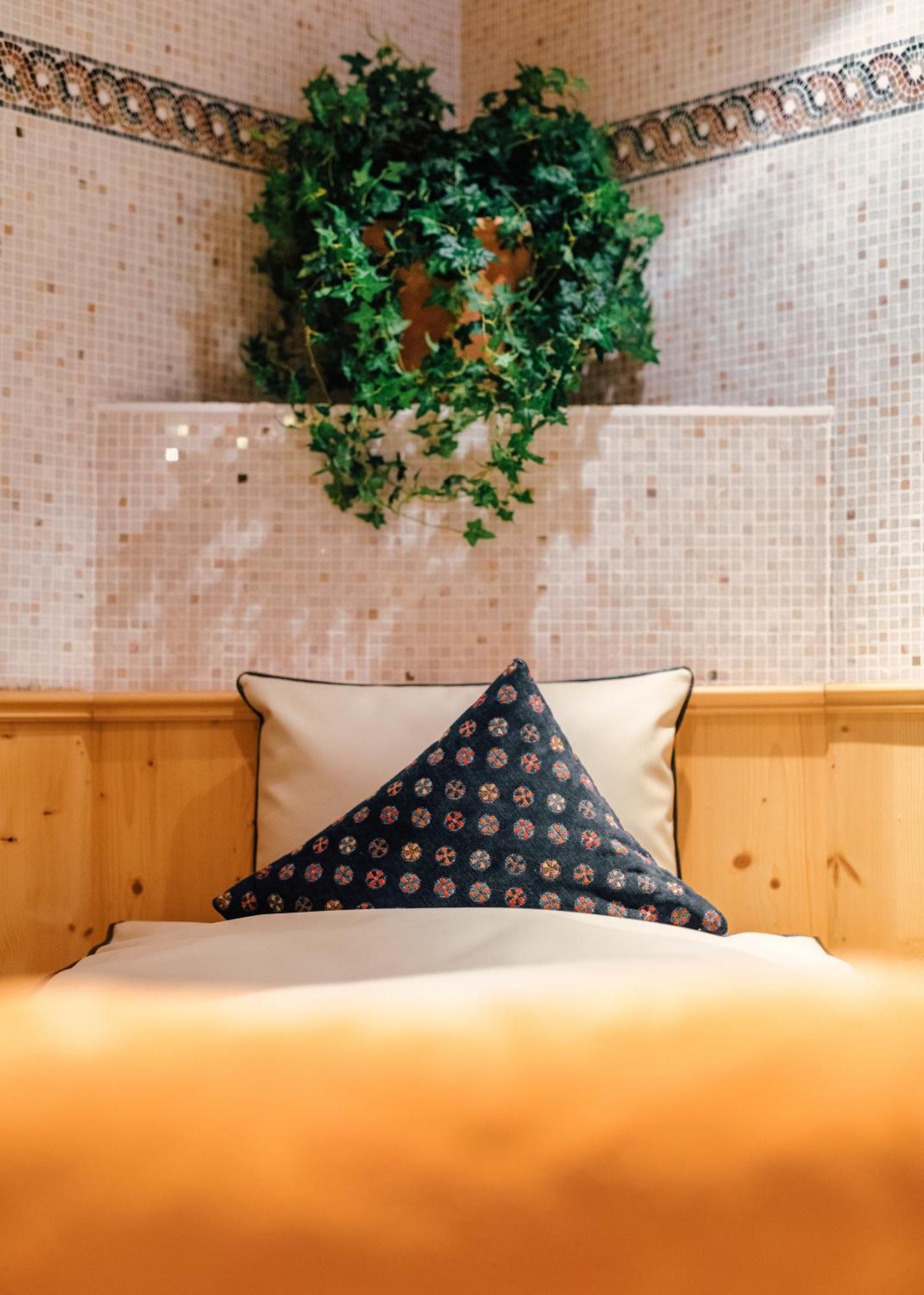 Huber Hotel Tramserhof Landeck Ngoại thất bức ảnh